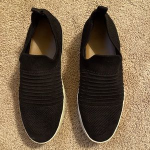 A New Day women slip ons (size 7)